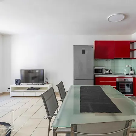 Charming A C 2br 6p - Cannes